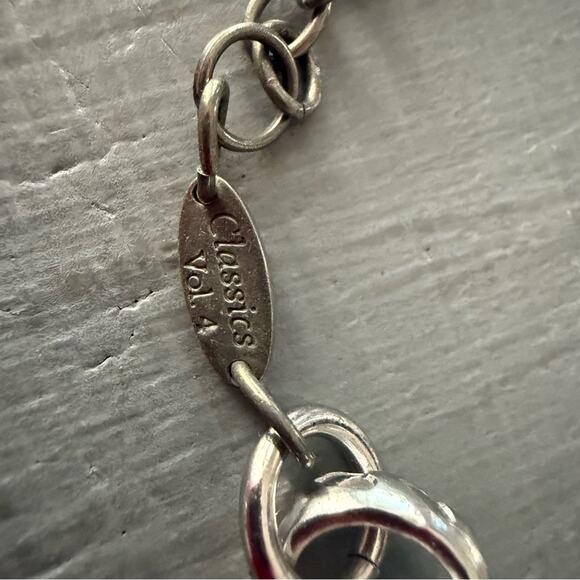 Sabika Silver Tone Chainlink Necklace - Picture 9 of 9